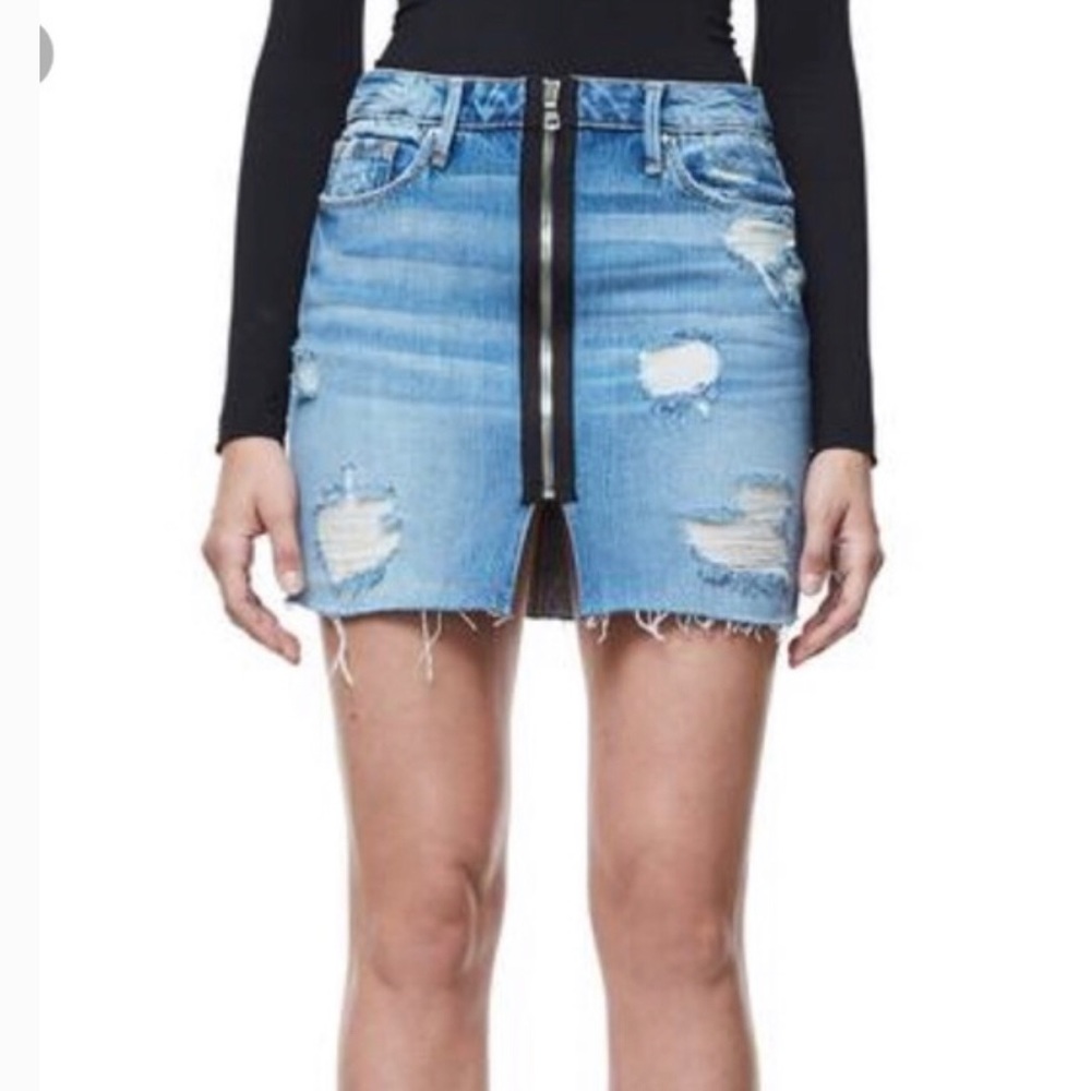 NWT $155~GOOD AMERICAN~Black Zip Up Distressed Denim Jeans Mini Skirt~6/28/Small - Picture 2 of 10